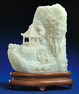 玉器精品欣赏：青玉携琴访友山子(清乾隆)